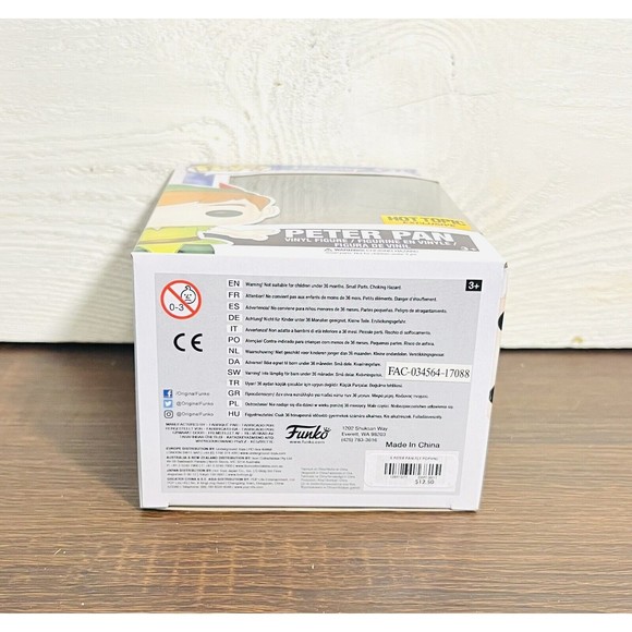 Funko Pop Peter Pan #279 Disney Movie Vinyl Figure Hot Topic Exclusive - Picture 6 of 6